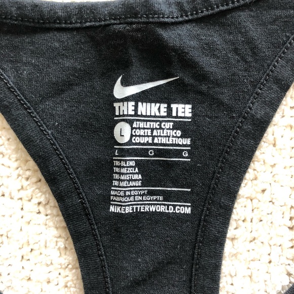 Nike Tank Top - Picture 4 of 5